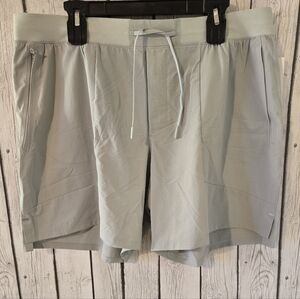 Lululemon License to Train Short 7” Lined XXL NWT Gray